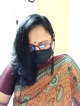 Snapshot of Ananya_flower chatting on 09-11-25, 04:45 Ananya flower online show from 09-11-25, 04:45