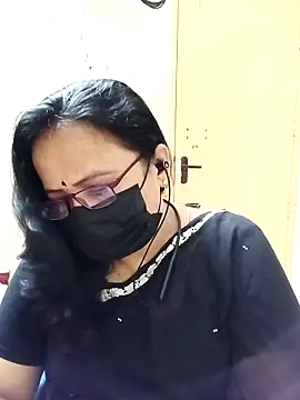 Snapshot of Ananya_flower chatting on 09-16-25, 03:51 Ananya flower online show from 09-16-25, 03:51