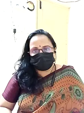 Snapshot of Ananya_flower chatting on 09-22-25, 04:42 Ananya flower online show from 09-22-25, 04:42
