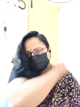 Snapshot of Ananya_flower chatting on 09-24-25, 05:33 Ananya flower online show from 09-24-25, 05:33
