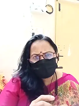 Snapshot of Ananya_flower chatting on 09-27-25, 08:52 Ananya flower online show from 09-27-25, 08:52