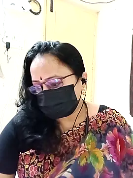 Snapshot of Ananya_flower chatting on 10-22-25, 09:42 Ananya flower online show from 10-22-25, 09:42