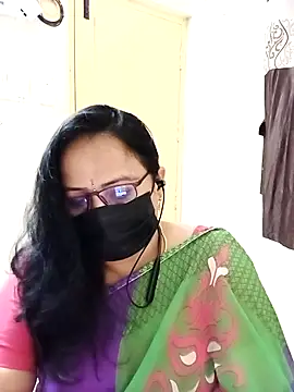 Snapshot of Ananya_flower chatting on 02-16-26, 01:29 Ananya flower online show from 02-16-26, 01:29
