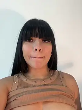 BrendaCrean online show from 03-21-25, 03:35