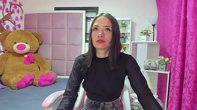 Snapshot of Tammy_Thompson_ chatting on 03-03-26, 02:01 Tammy Thompson online show from 03-03-26, 02:01