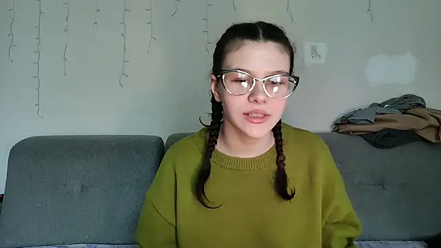 Snapshot of LaVostraDorothy chatting on 05-09-26, 01:27 LaVostraDorothy online show from 05-09-26, 01:27