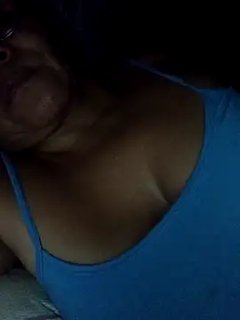 Snapshot of Brendaasnicar12 chatting on 10-29-25, 06:26 Brendaasnicar12 online show from 10-29-25, 06:26