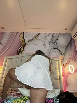 Lucy Milf 474 online show from 04-18-26, 07:07