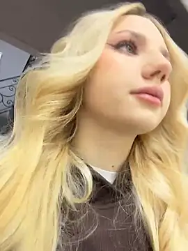 Sky Cutie online show from 02-01-26, 05:17