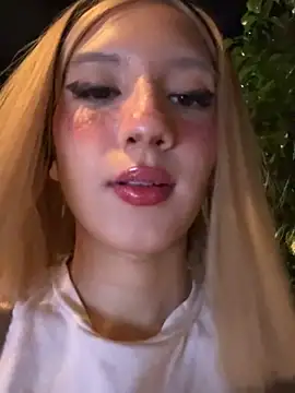 Snapshot of SweetBunnyGF chatting on 11-20-25, 11:48 SweetBunnyGF online show from 11-20-25, 11:48