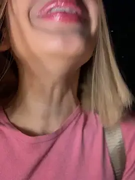 Snapshot of SweetBunnyGF chatting on 11-30-25, 12:47 SweetBunnyGF online show from 11-30-25, 12:47