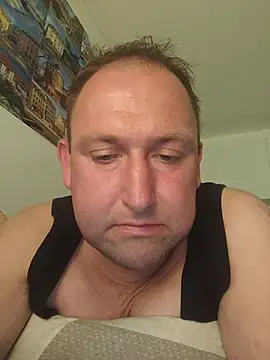Snapshot of GenuineDedication42 chatting on 07-16-26, 03:40 GenuineDedication42 online show from 07-16-26, 03:40