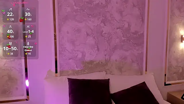 Snapshot of doll_eyees_ chatting on 11-04-25, 02:21 doll eyees online show from 11-04-25, 02:21