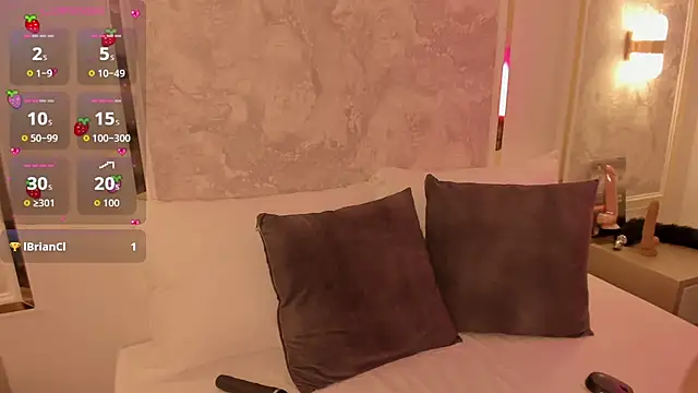 Snapshot of doll_eyees_ chatting on 11-07-25, 02:44 doll eyees online show from 11-07-25, 02:44