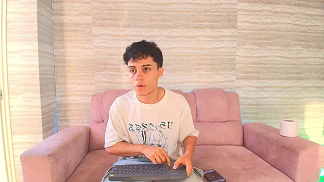 Dani rivass online show from 11-07-25, 11:21