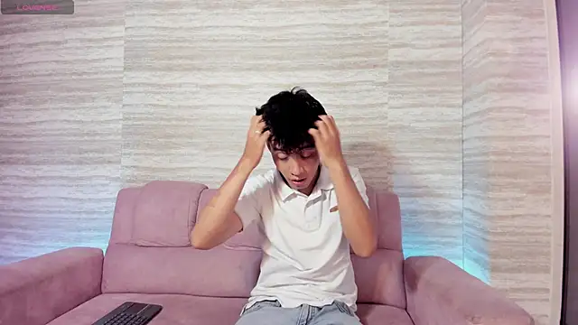 Dani rivass online show from 12-03-25, 11:41