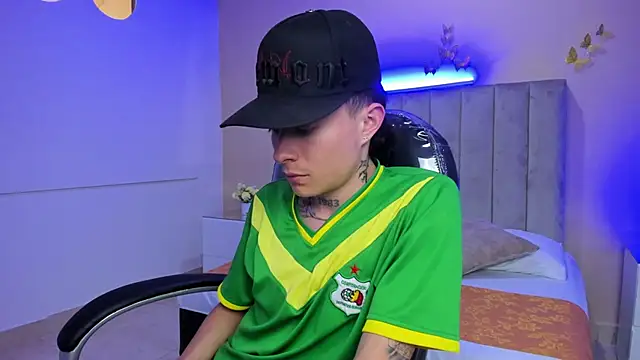 Nascary Fox online show from 02-12-26, 07:20