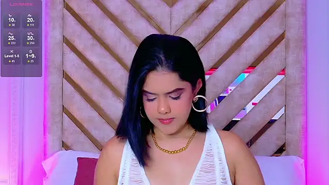 Snapshot of Martina-Roberts- chatting on 02-09-26, 05:22 Martina-Roberts- online show from 02-09-26, 05:22