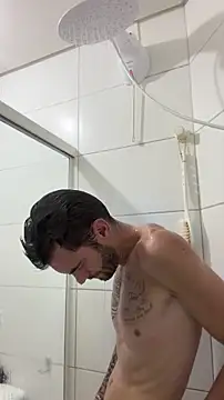 Snapshot of Leonsouzaof chatting on 02-23-26, 01:14 Leonsouzaof online show from 02-23-26, 01:14