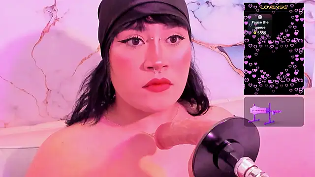 Snapshot of mia_yeager chatting on 10-15-25, 08:53 mia yeager online show from 10-15-25, 08:53