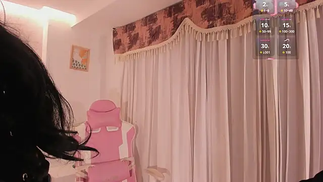 Snapshot of mia_yeager chatting on 11-06-25, 03:40 mia yeager online show from 11-06-25, 03:40