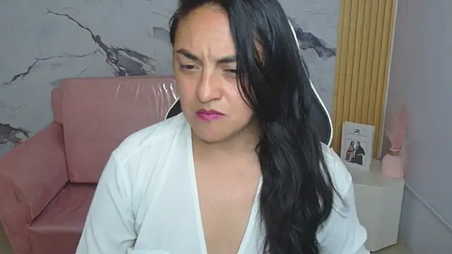 tamara ch1 online show from 12-14-25, 03:45