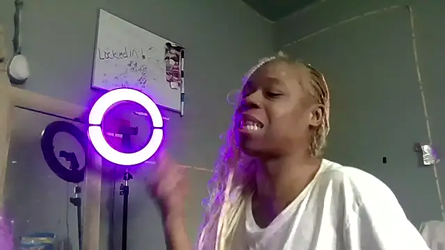 Tishrella6 online show from 02-26-26, 07:46