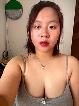 maianhcute online show from 10-28-25, 01:20