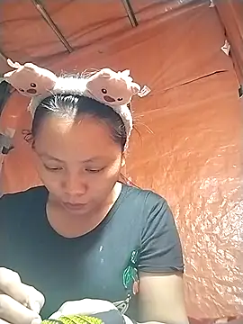 venu00 online show from 09-26-25, 01:42