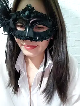 Snapshot of Singlemom69x chatting on 12-23-25, 03:37 Singlemom69x online show from 12-23-25, 03:37