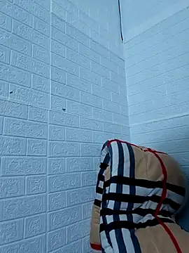 Snapshot of Singlemom69x chatting on 01-13-26, 06:08 Singlemom69x online show from 01-13-26, 06:08