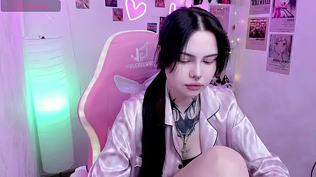 Morana Batt online show from 04-10-26, 02:17