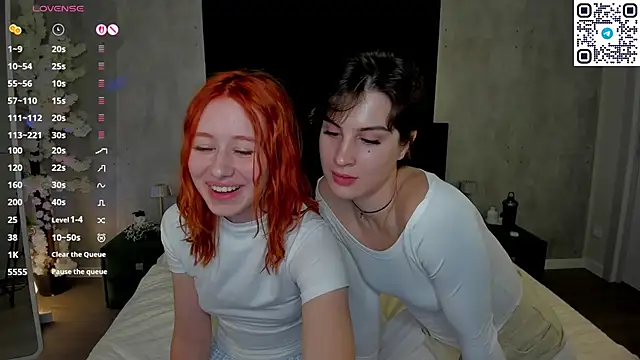 Adeline Perle online show from 09-28-25, 12:38