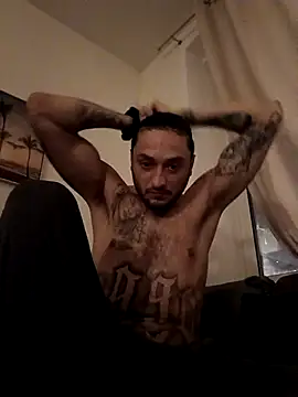 Woodern online show from 11-26-25, 12:55