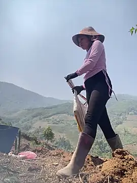 Ngoc-bbi online show from 04-06-26, 03:48