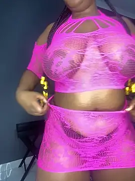 Snapshot of Ebony_Warlock_ chatting on 11-22-25, 06:56 Ebony Warlock online show from 11-22-25, 06:56