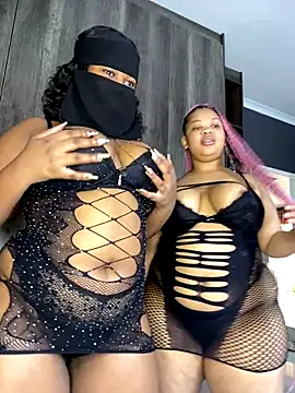 Snapshot of Ebony_Warlock_ chatting on 12-19-25, 09:16 Ebony Warlock online show from 12-19-25, 09:16