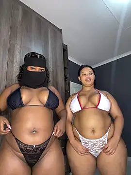 Snapshot of Ebony_Warlock_ chatting on 02-22-26, 12:26 Ebony Warlock online show from 02-22-26, 12:26