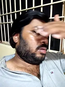 Snapshot of sunkara1 chatting on 09-23-25, 05:05 sunkara1 online show from 09-23-25, 05:05