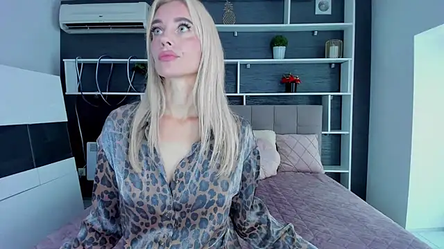 SabrinaSharm online show from 09-20-25, 11:55