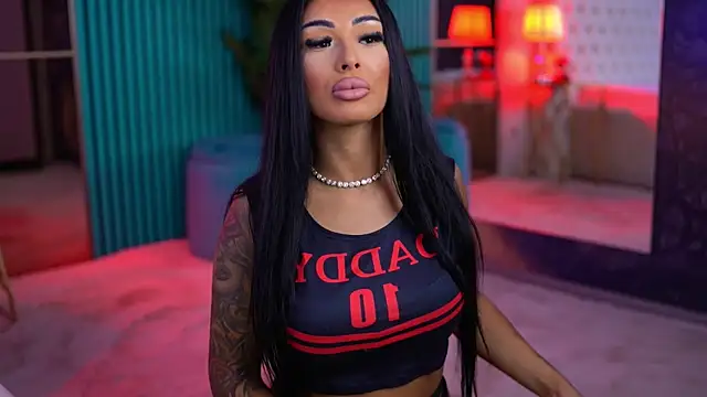 ArabellaPosh online show from 10-15-25, 05:07