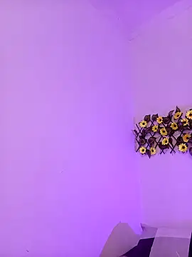 dulcelatin21 online show from 10-07-25, 03:14