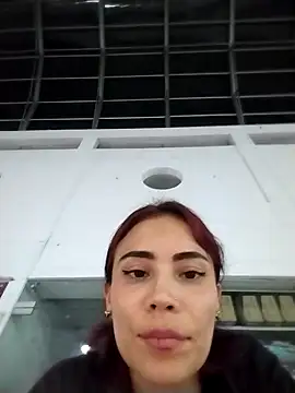 dulcelatin21 online show from 11-12-25, 11:03