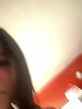 Snapshot of SweetSophie26 chatting on 01-15-26, 06:33 SweetSophie26 online show from 01-15-26, 06:33