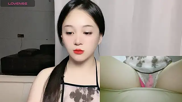 woaiqinqin online show from 09-13-25, 01:44