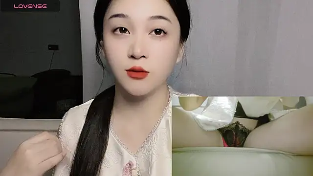 woaiqinqin online show from 09-26-25, 04:00