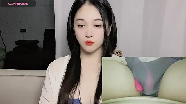 woaiqinqin online show from 10-17-25, 04:20