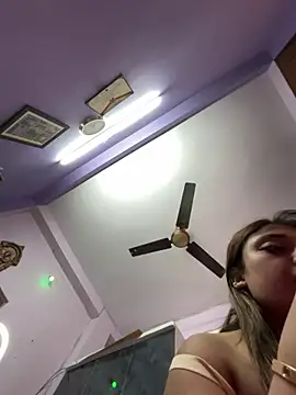 Snapshot of angelofyourworld chatting on 11-26-25, 02:23 angelofyourworld online show from 11-26-25, 02:23