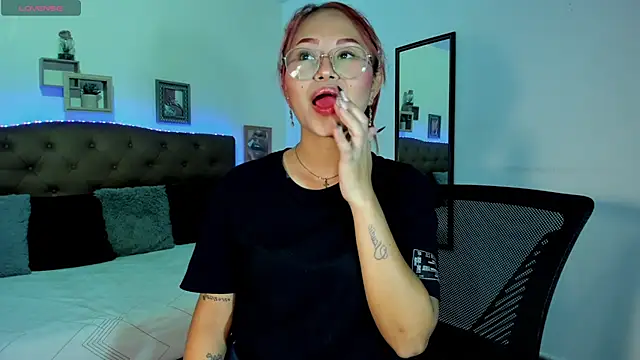 MAYASMITH   online show from 07-03-26, 06:31