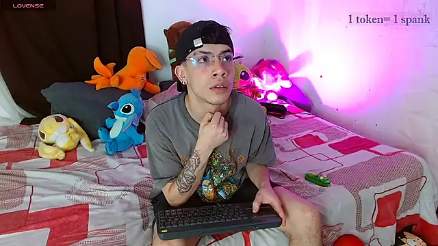 aaronjames1 online show from 12-15-25, 11:20